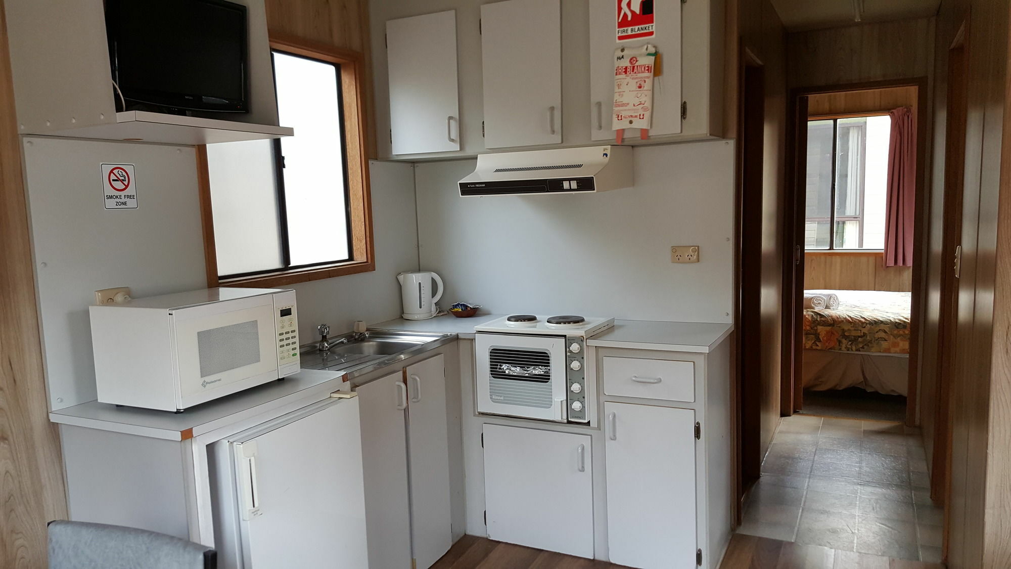 Breeze Holiday Parks - Grampians ホールズギャップ エクステリア 写真