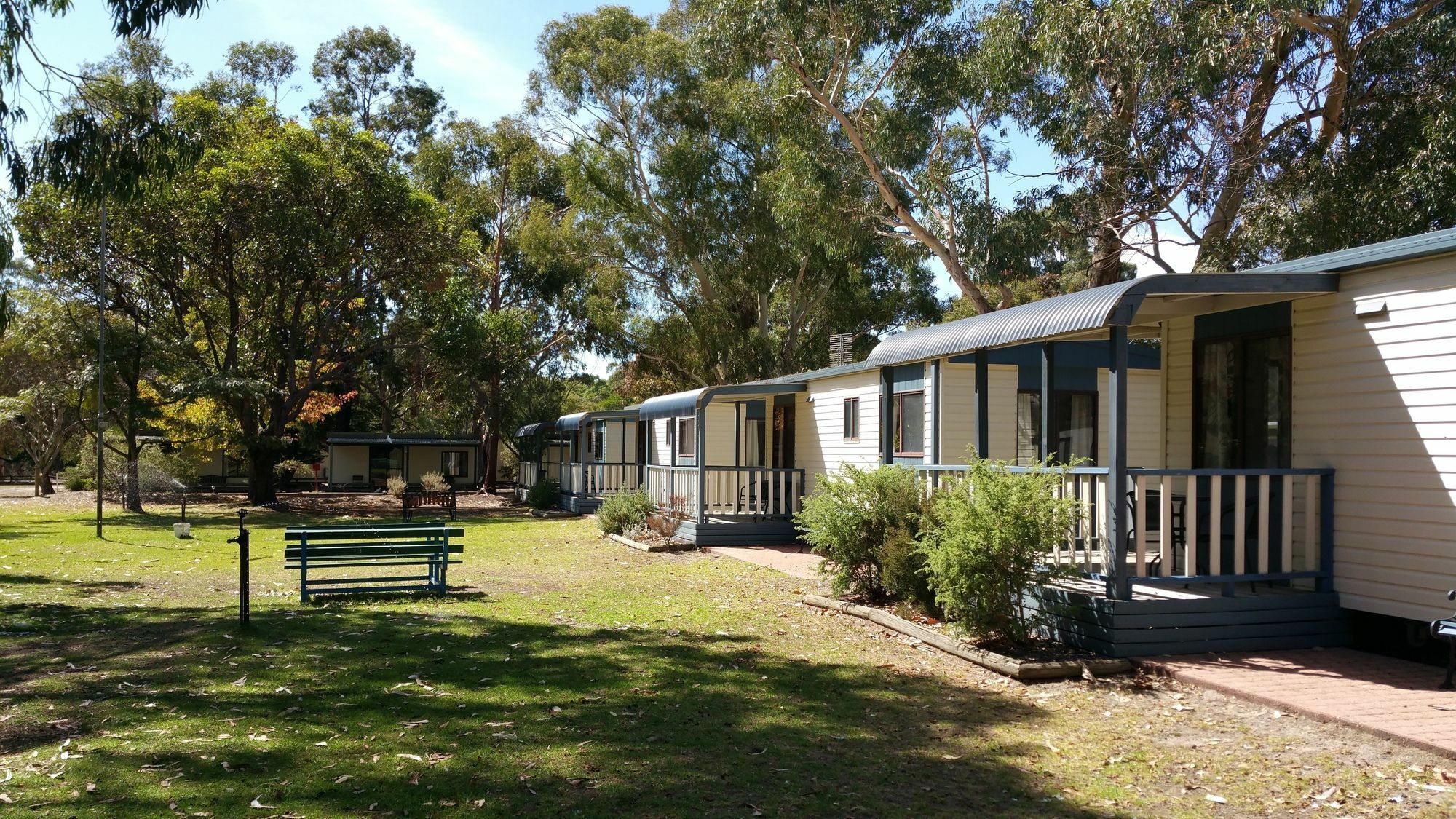 Breeze Holiday Parks - Grampians ホールズギャップ エクステリア 写真