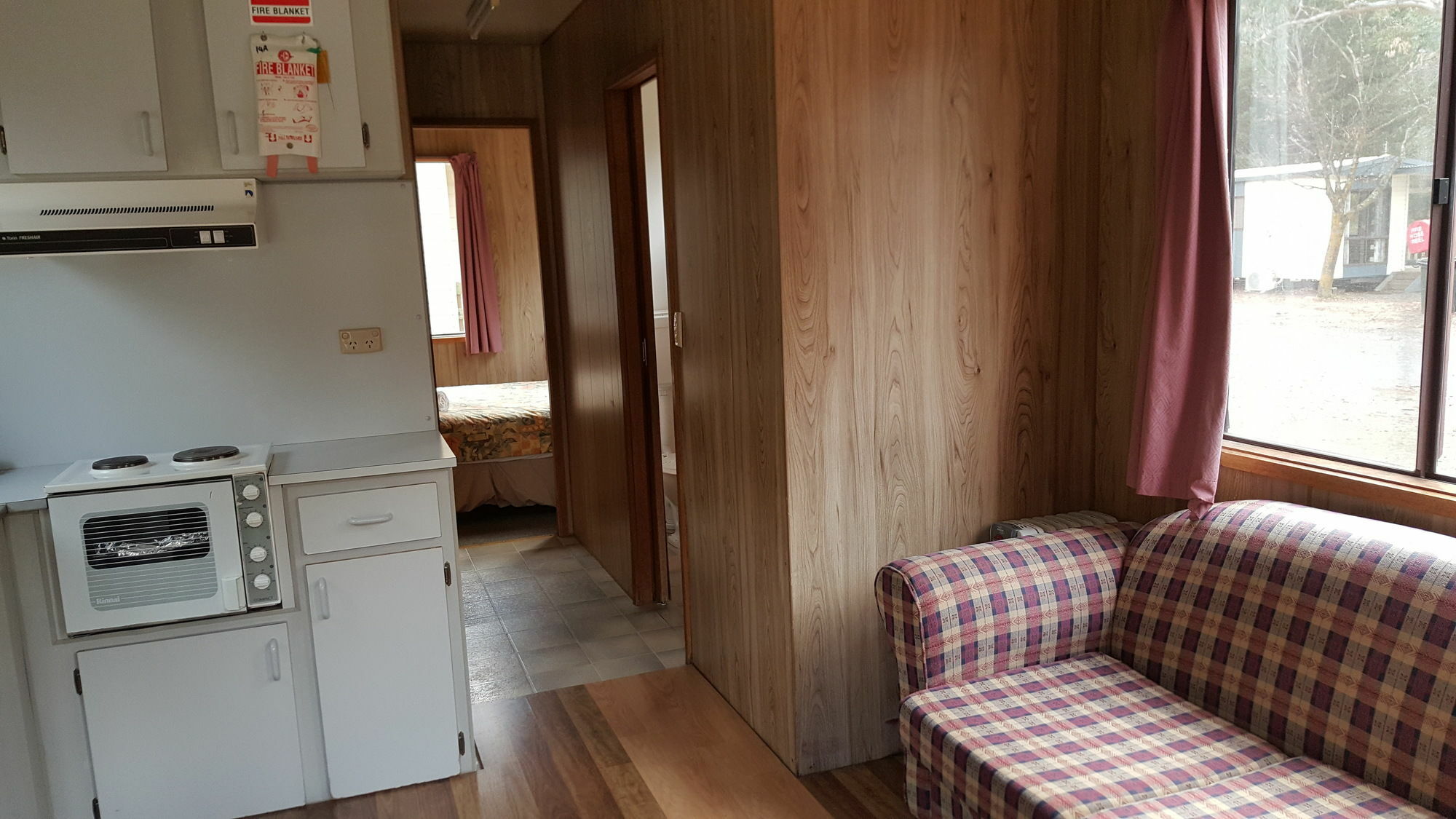 Breeze Holiday Parks - Grampians ホールズギャップ エクステリア 写真
